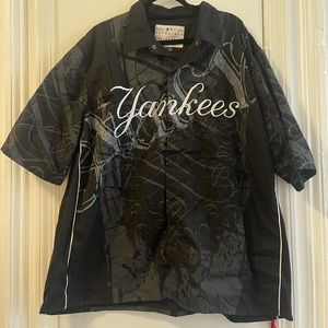 Men’s Vintage Yankees Button Up